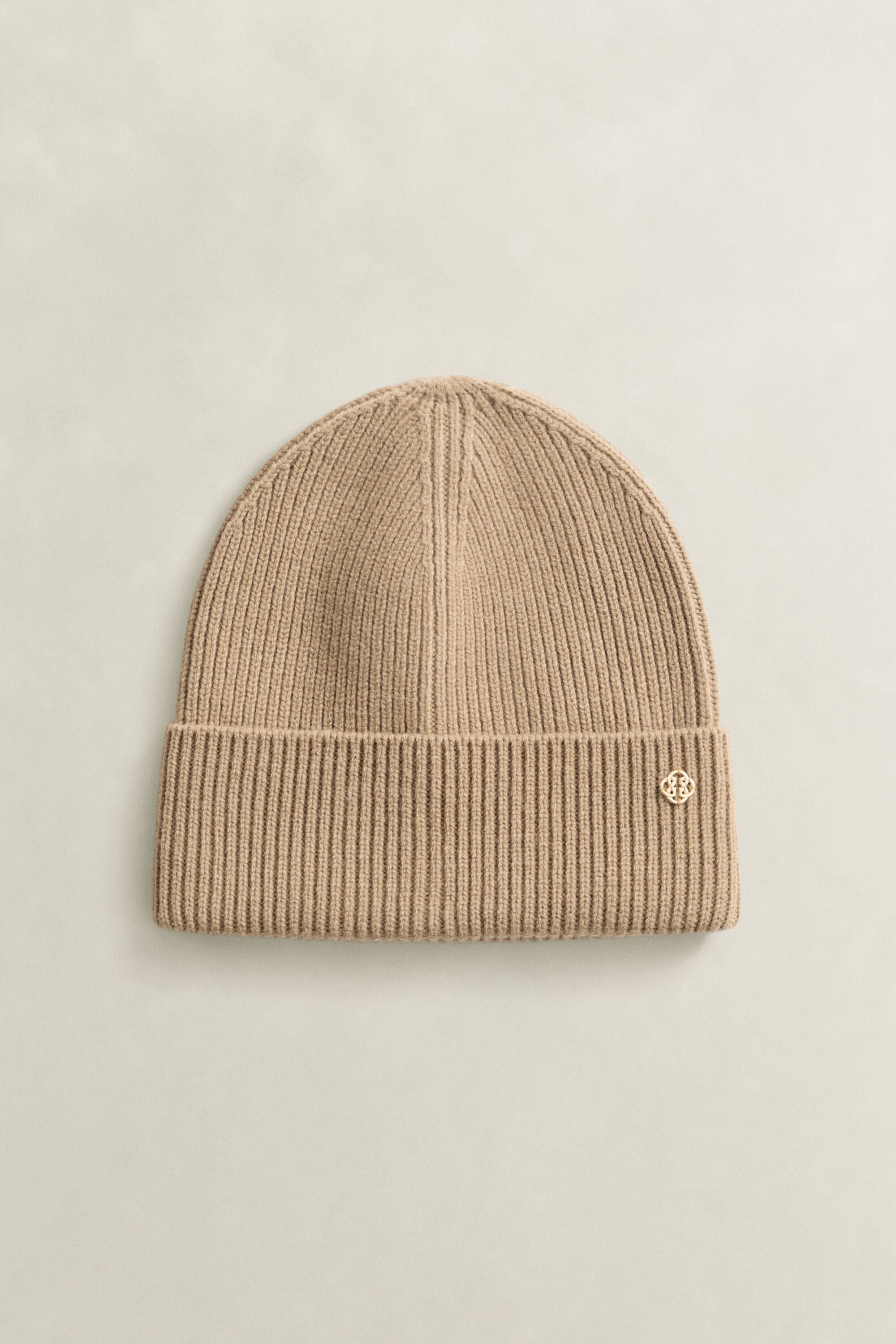 Gorro de lana acanalado