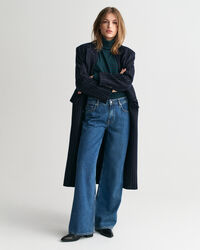 Camiseta acanalada de rayas con cuello de cisne y manga larga