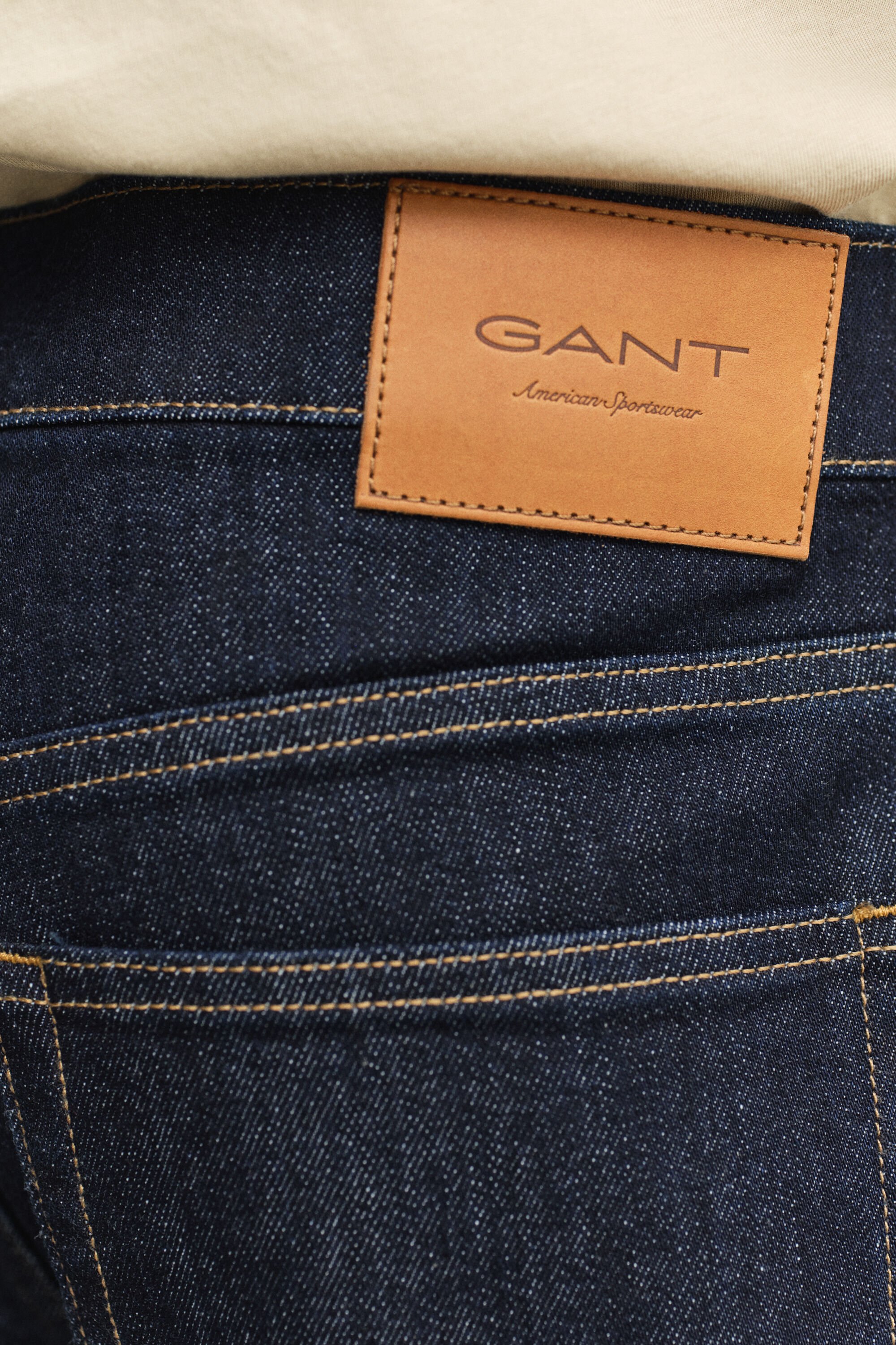 Vaqueros Regular Fit lavados