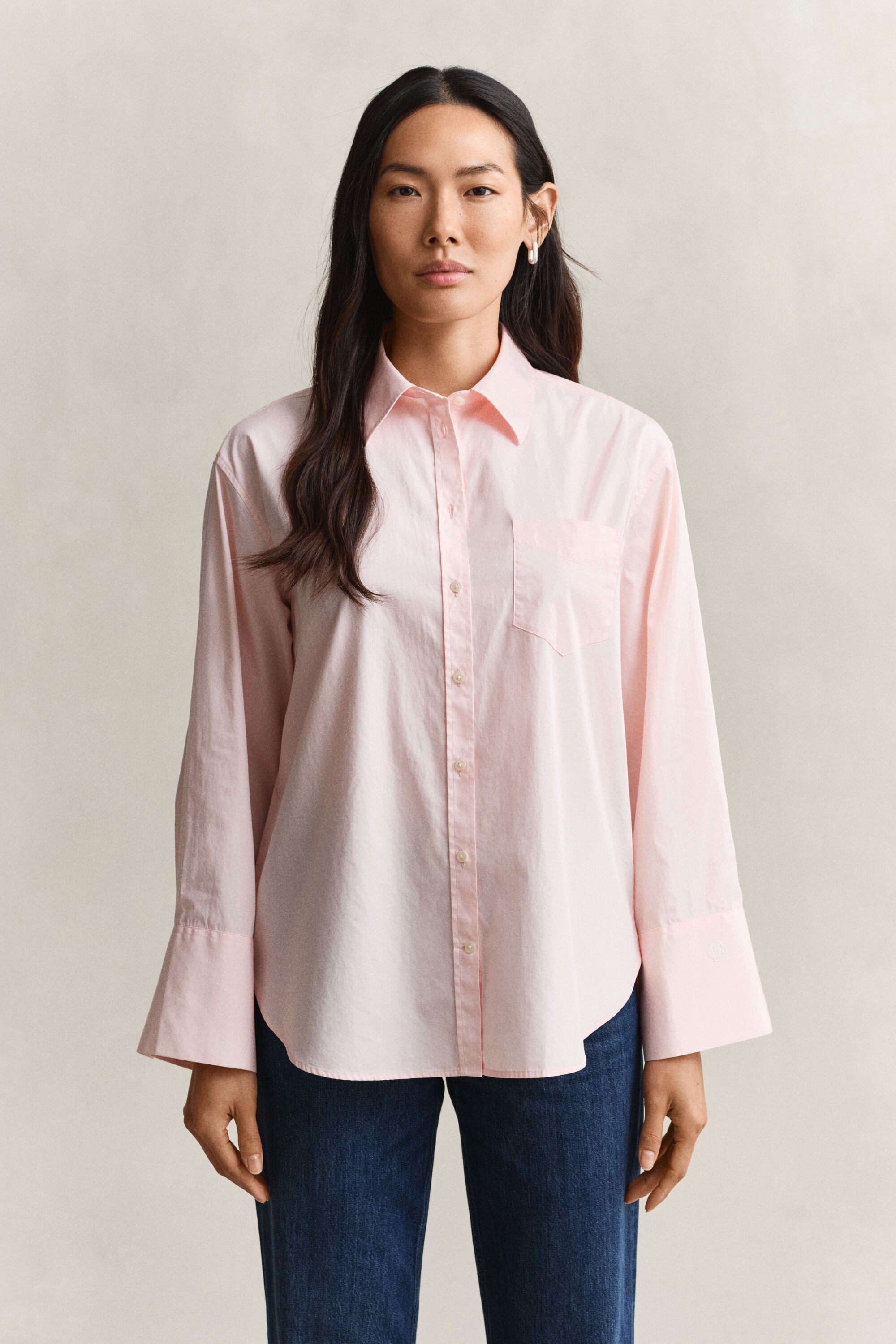 Camisa clásica de popelina con manga ancha