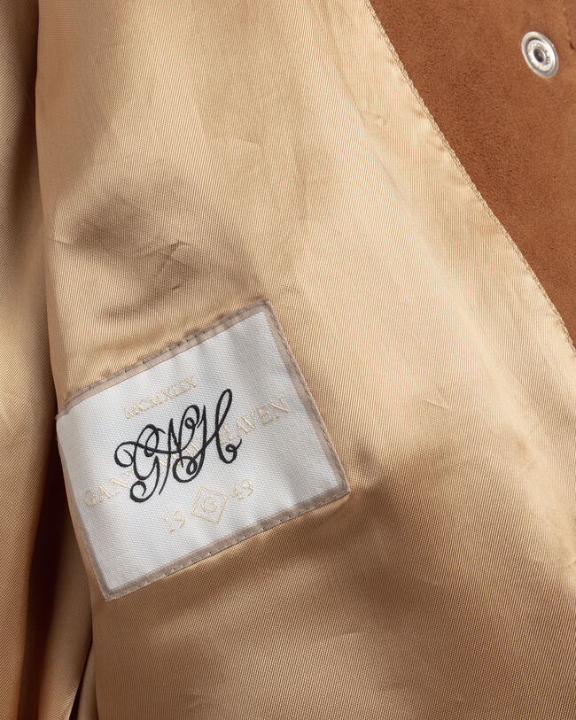 Abrigo de ante con cinturón