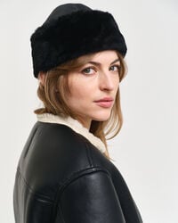 Chaqueta corta de borreguito sintético