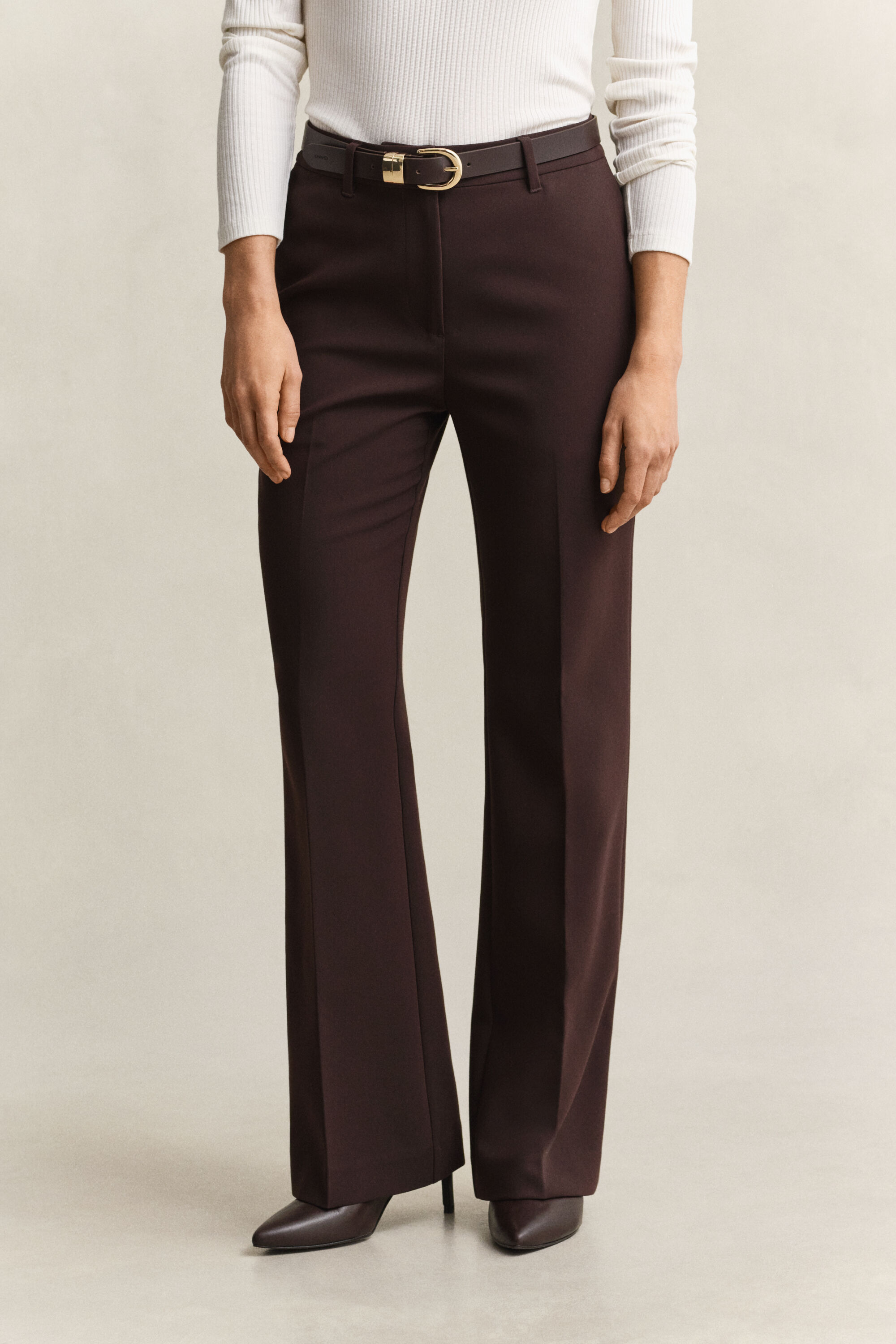 Pantalones de vestir Slim Fit acampanados