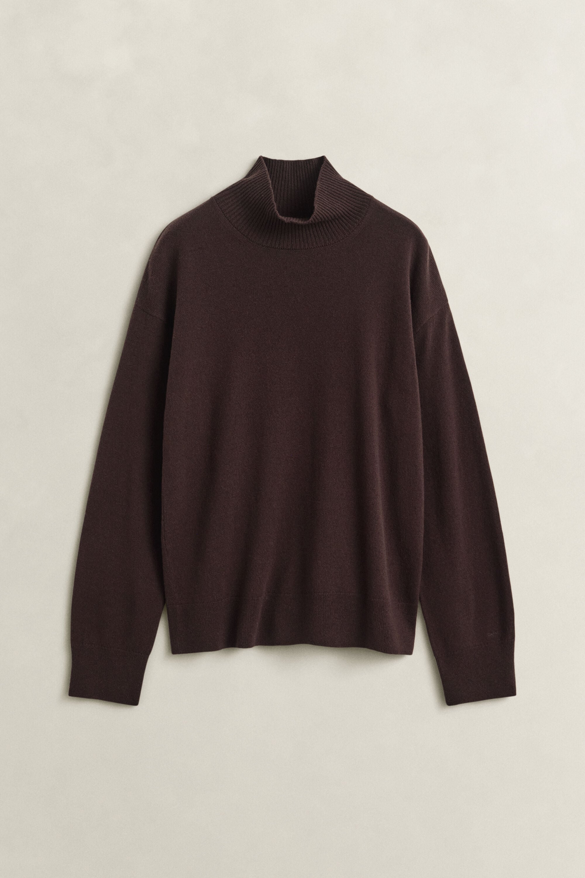 Jersey de lana de oveja superfina con cuello cerrado