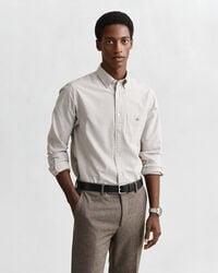 Camisa Oxford clásica Regular Fit de rayas finas