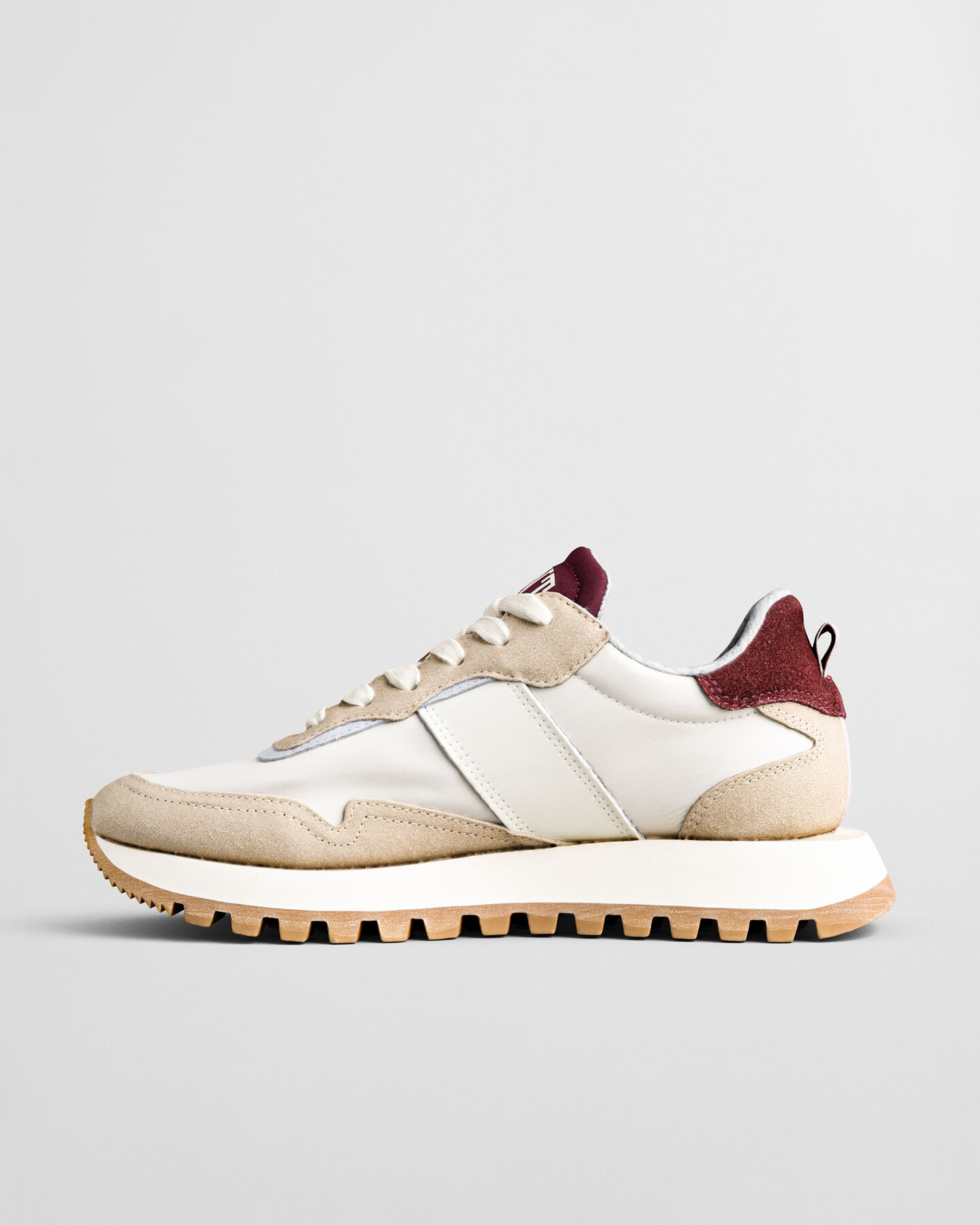 Zapatillas Caffay de ante y nailon