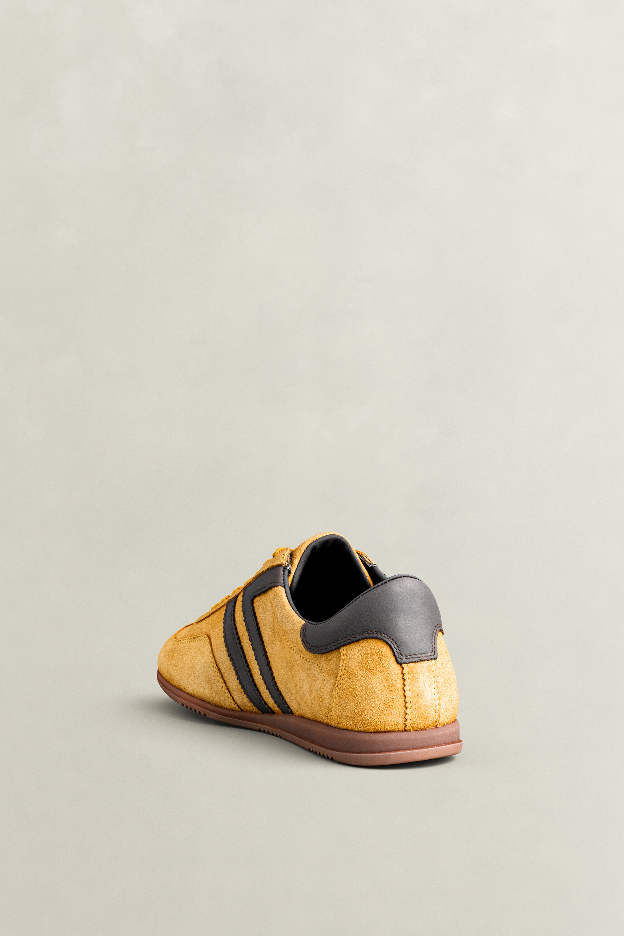 Zapatillas Spearclub de ante