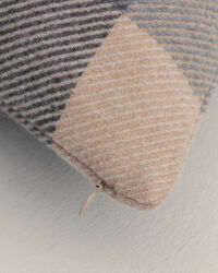 Cojín Magnified Check