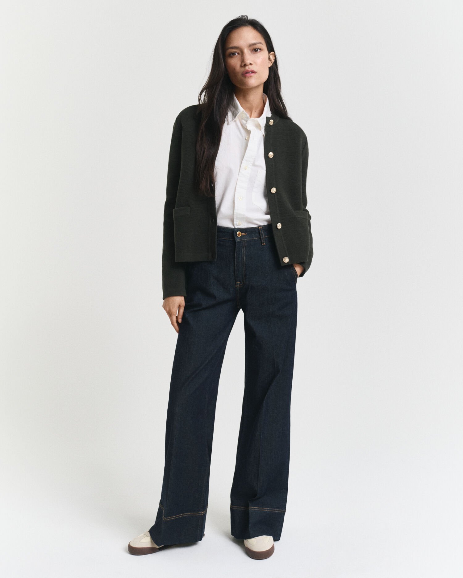 Cárdigan de punto en contraste