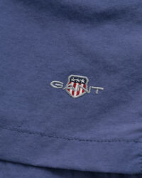 Ba&ntilde;ador corto