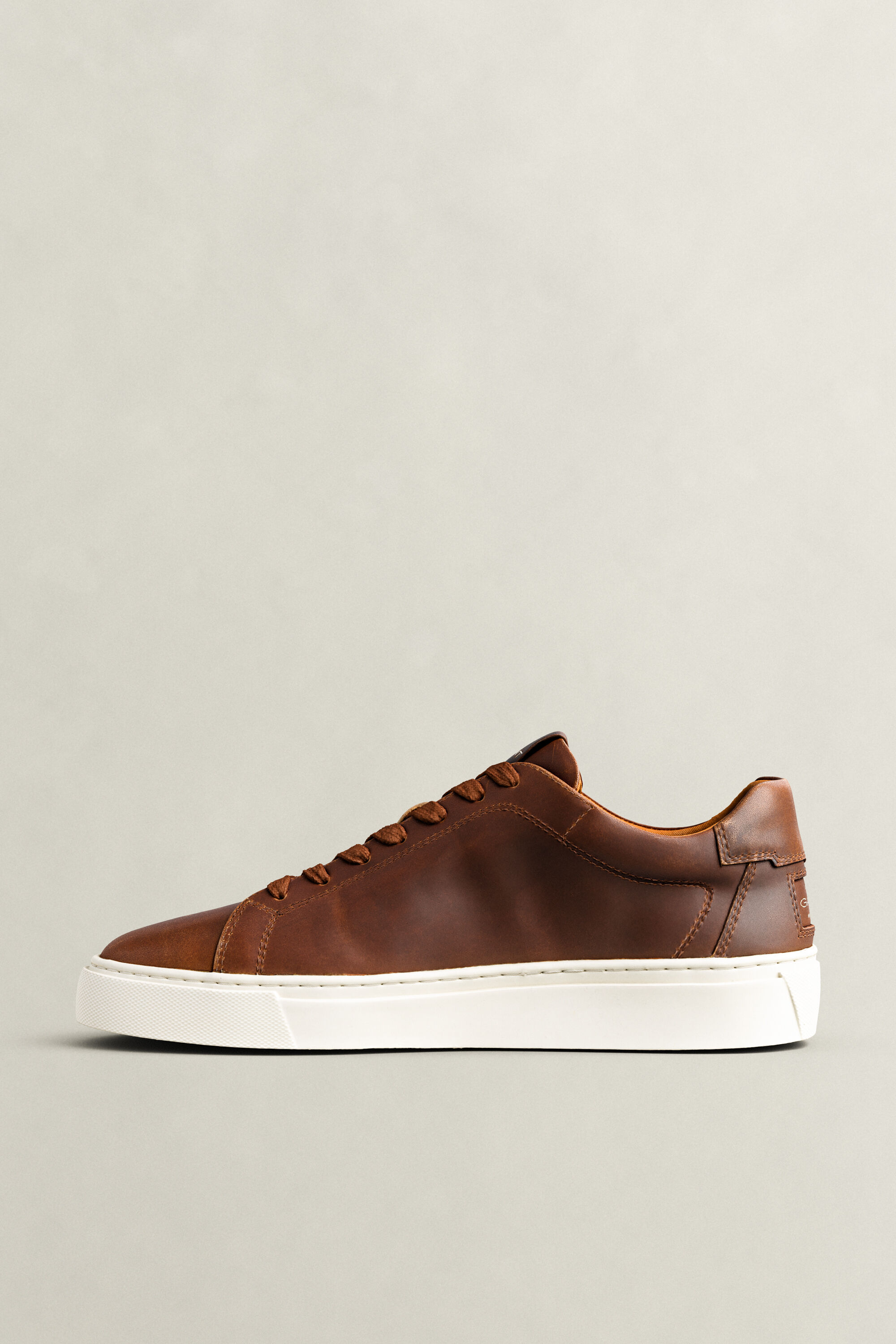 Mc Julien Sneaker aus Leder — TAN