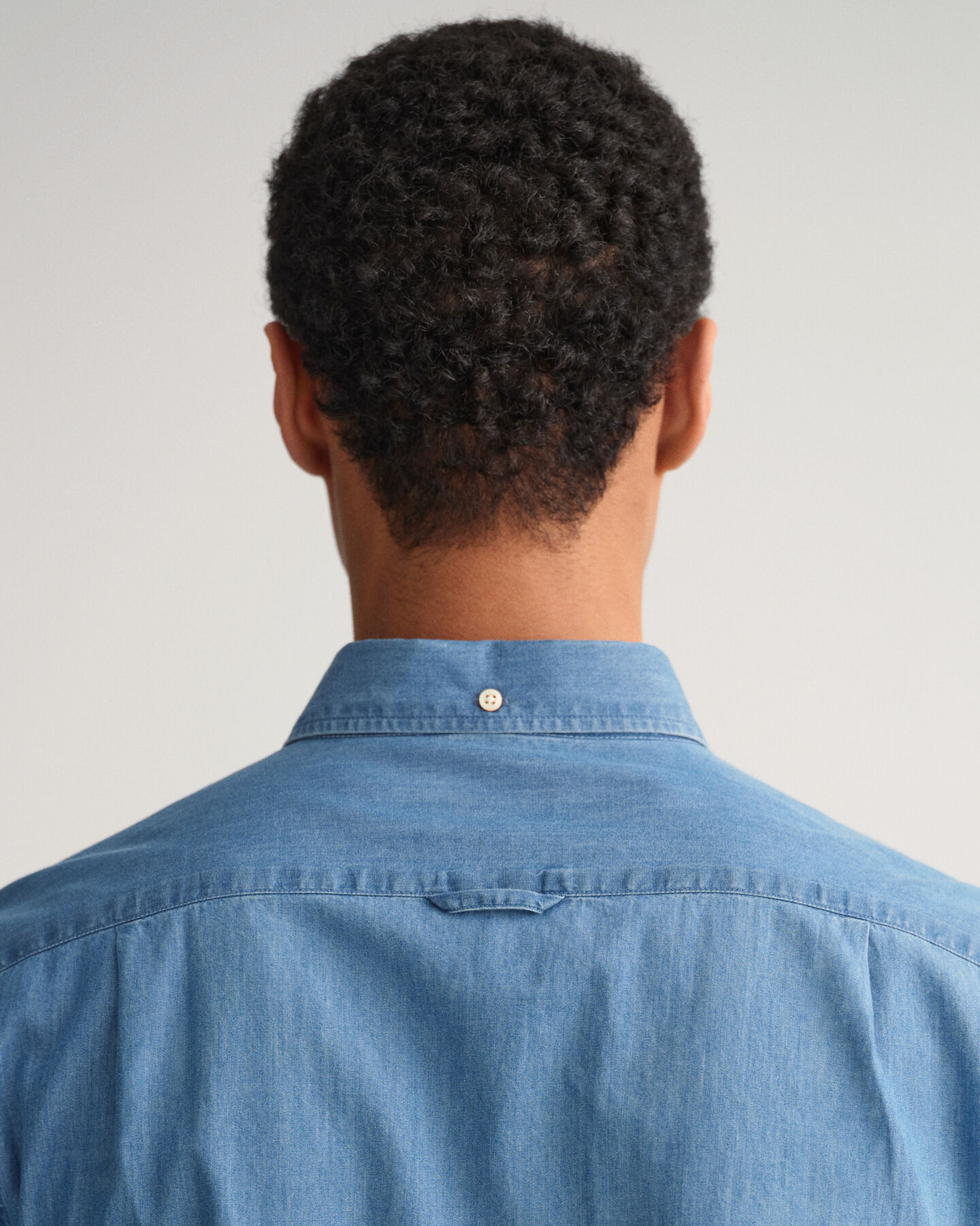 Camisa Slim Fit a&ntilde;il