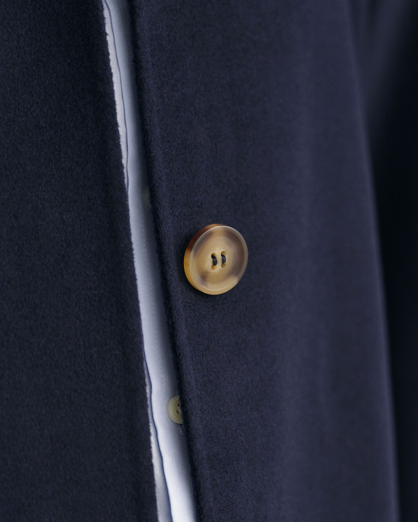 Gab&aacute;n cosido a mano