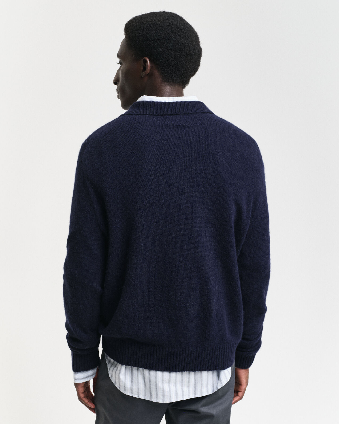 Polo de mezcla de lana