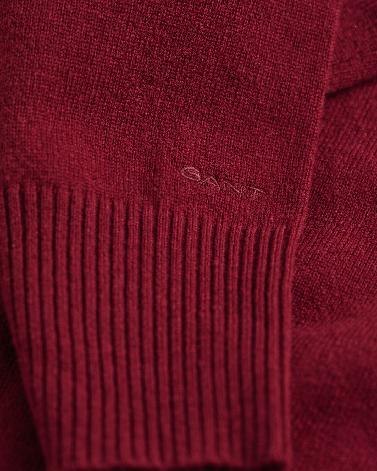 Jersey de lana de oveja muy fina con cuello recto