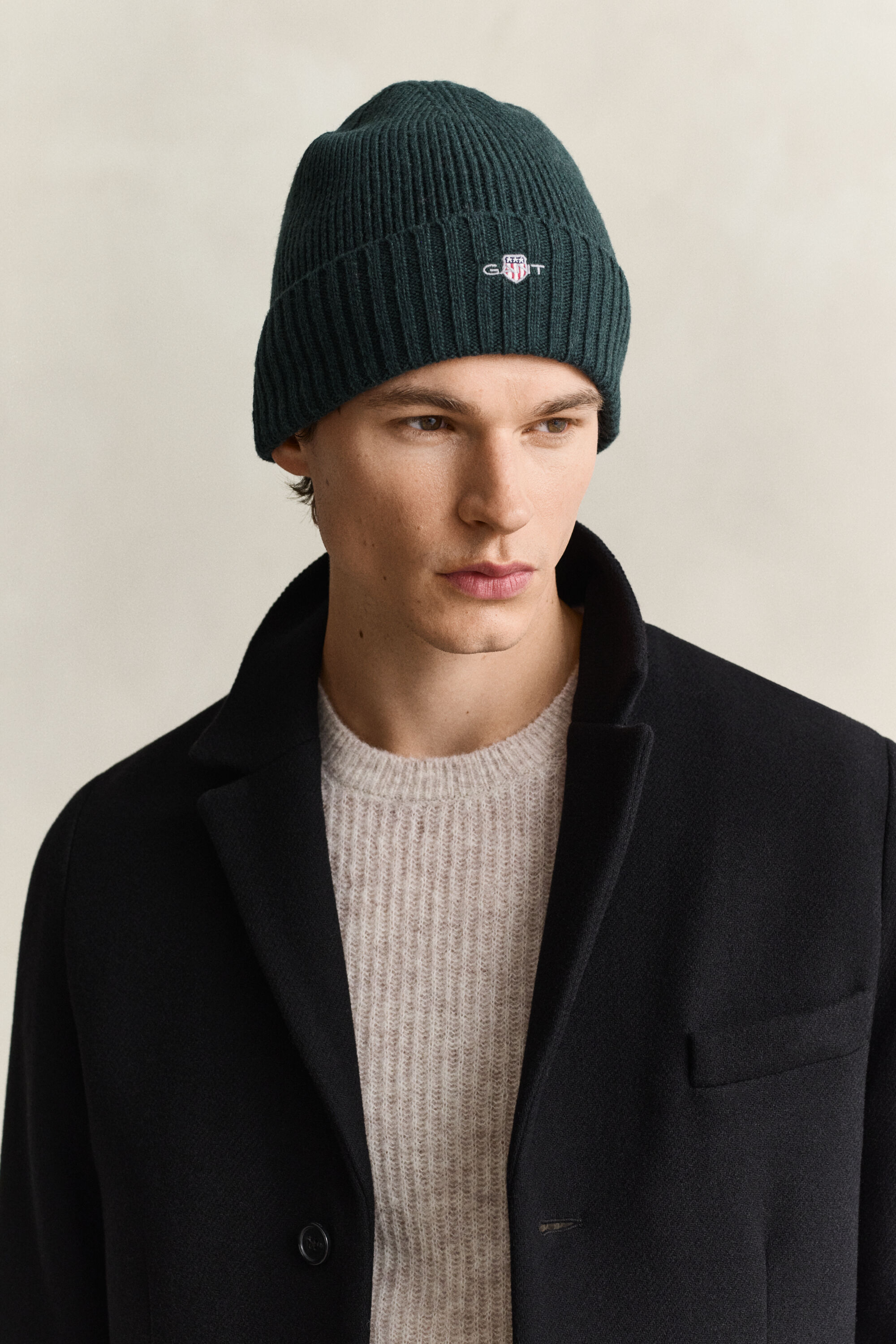 Gorro de lana Shield