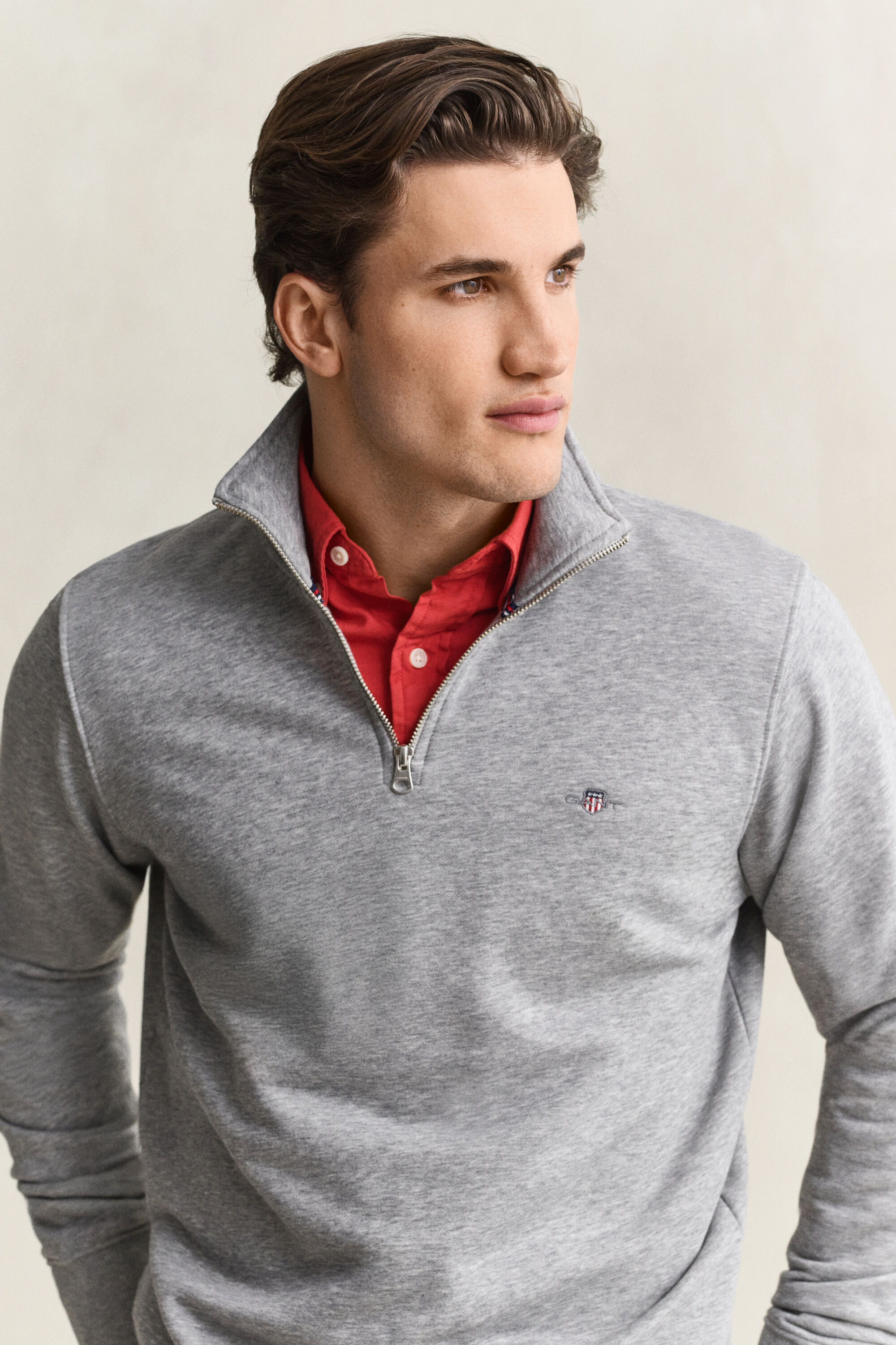 Sudadera Shield con media cremallera