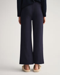 Pantalones de deporte acampanados