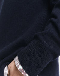 Jersey de cuello redondo en una suave mezcla de lana y cachemir