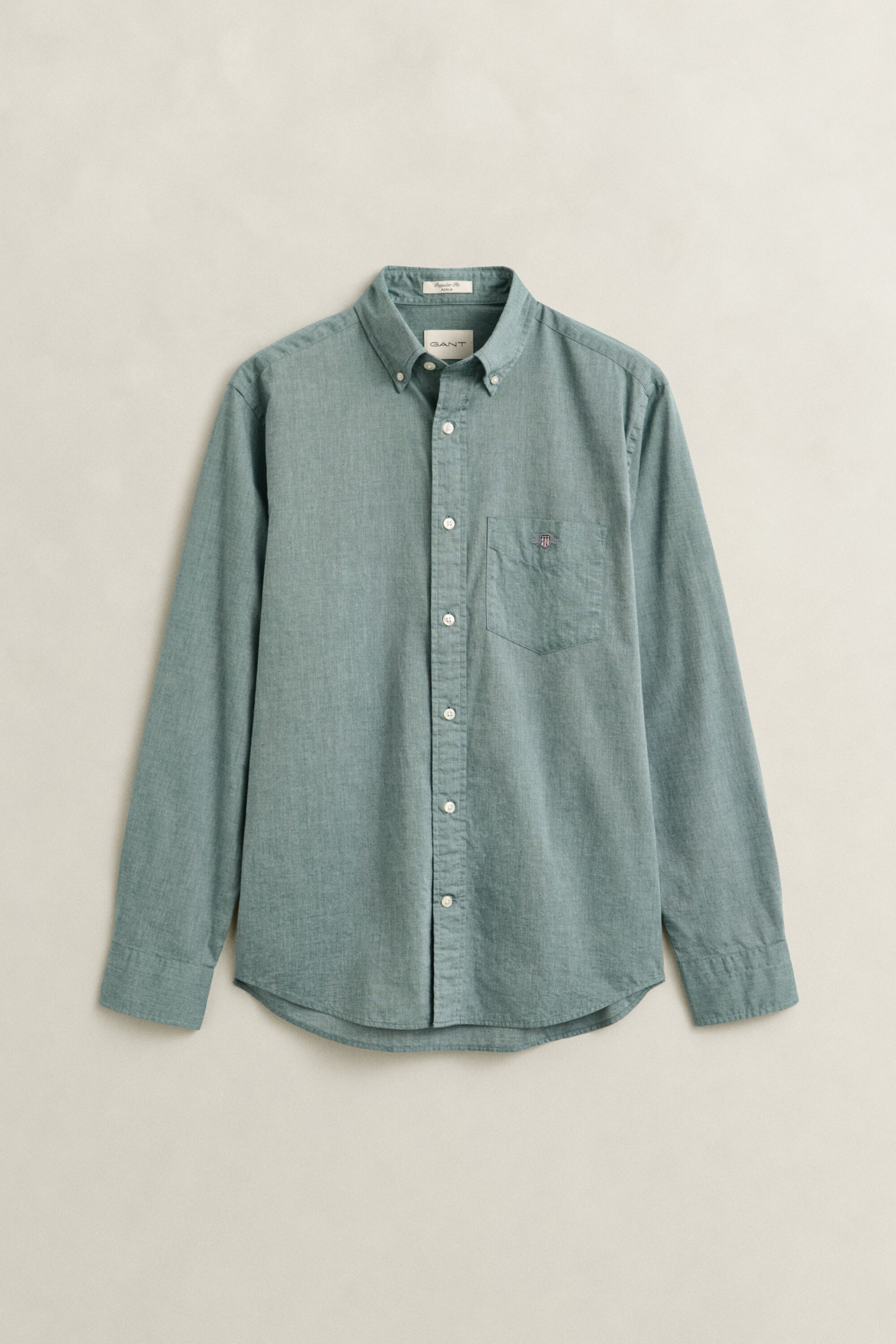 Camisa Regular Fit clásica de popelina