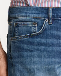 Vaqueros cortos Regular Fit GANT