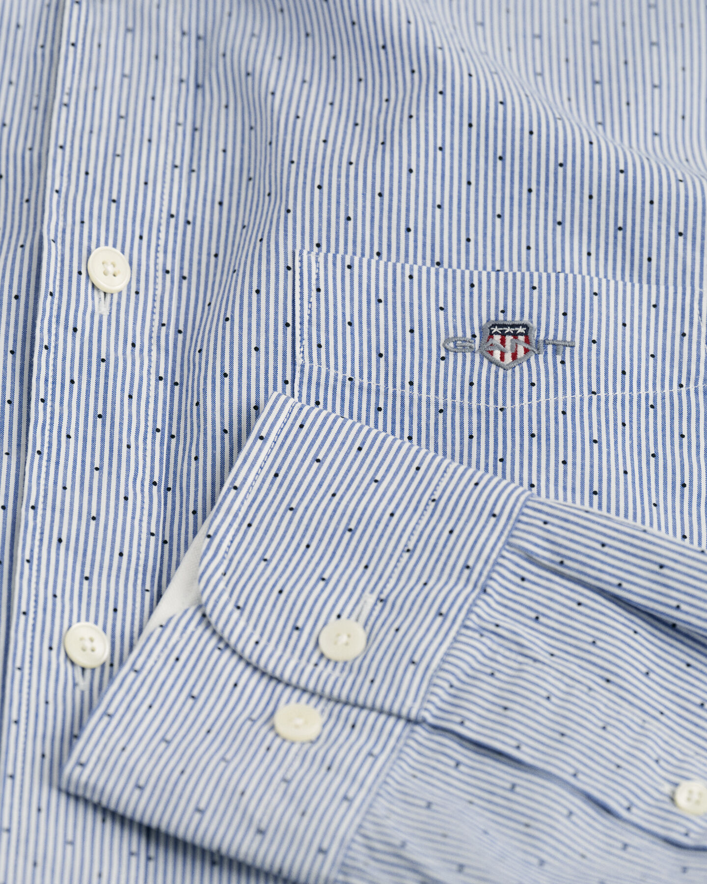 Camisa Oxford Regular Fit de rayas finas y lunares