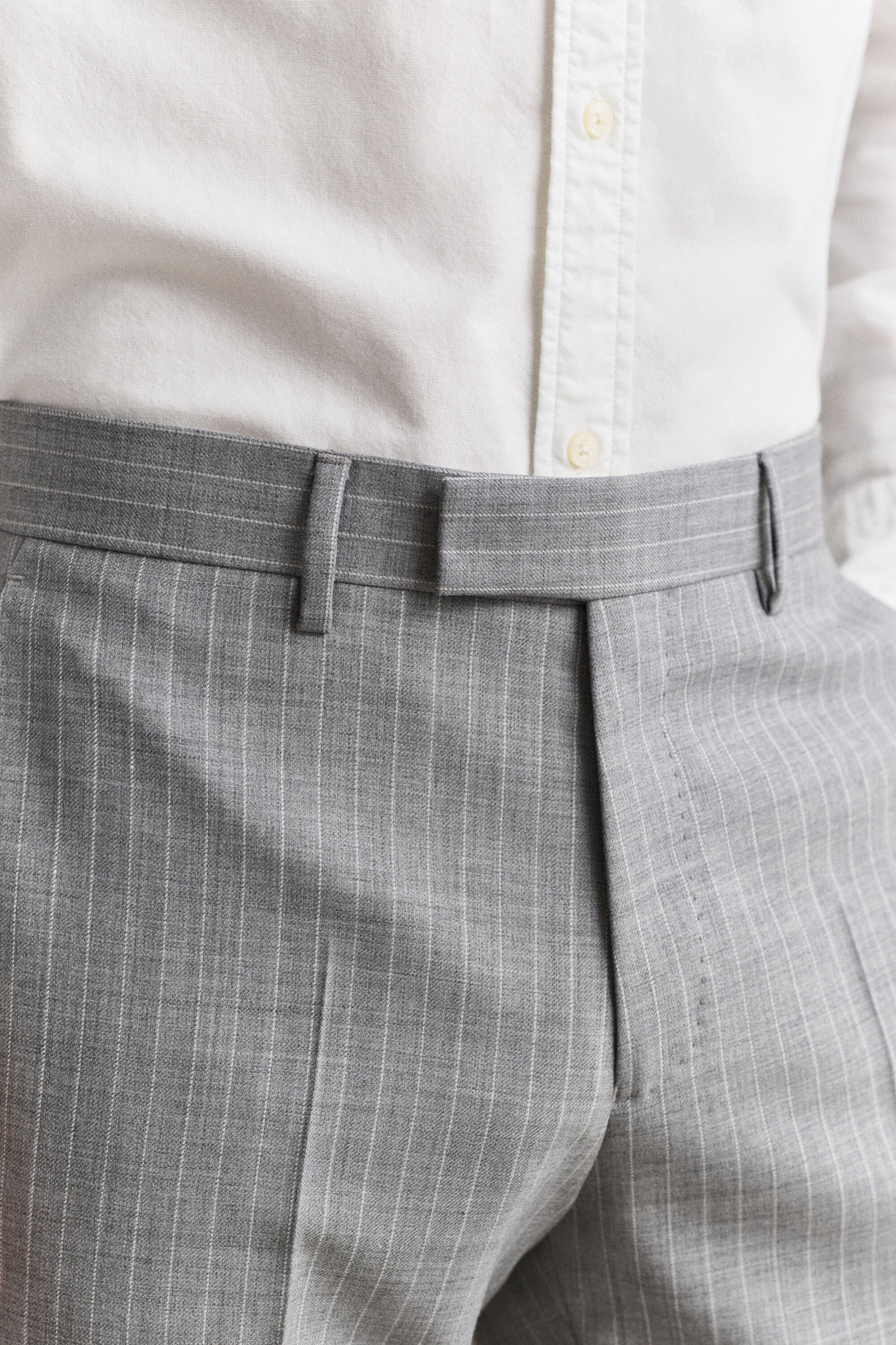 Pantalones de traje de raya diplomática