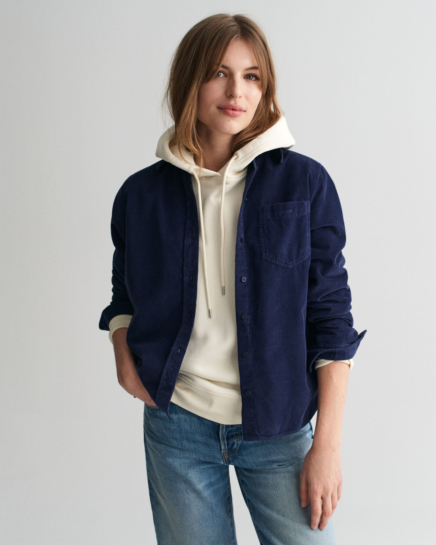 Camisa Regular Fit de pana