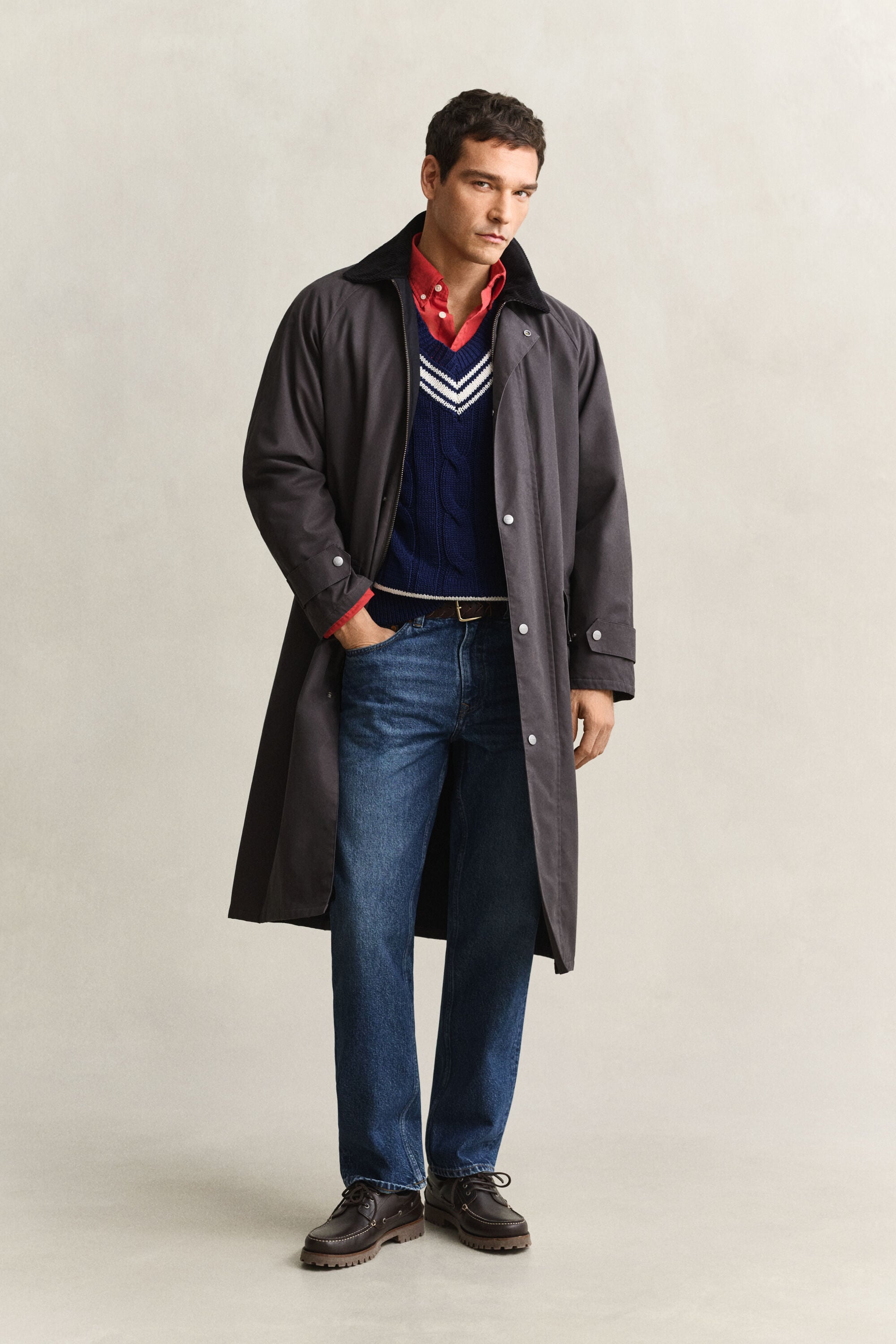 Jersey de punto de ochos con cuello de pico