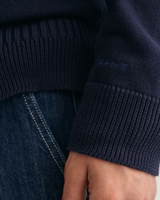 Polo de punto con cuello de pico