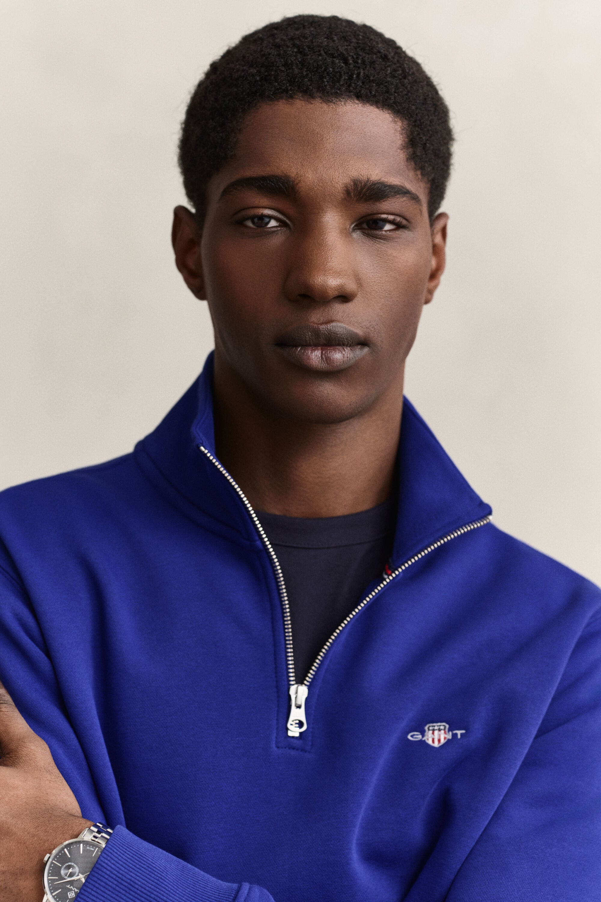 Sudadera Shield con media cremallera