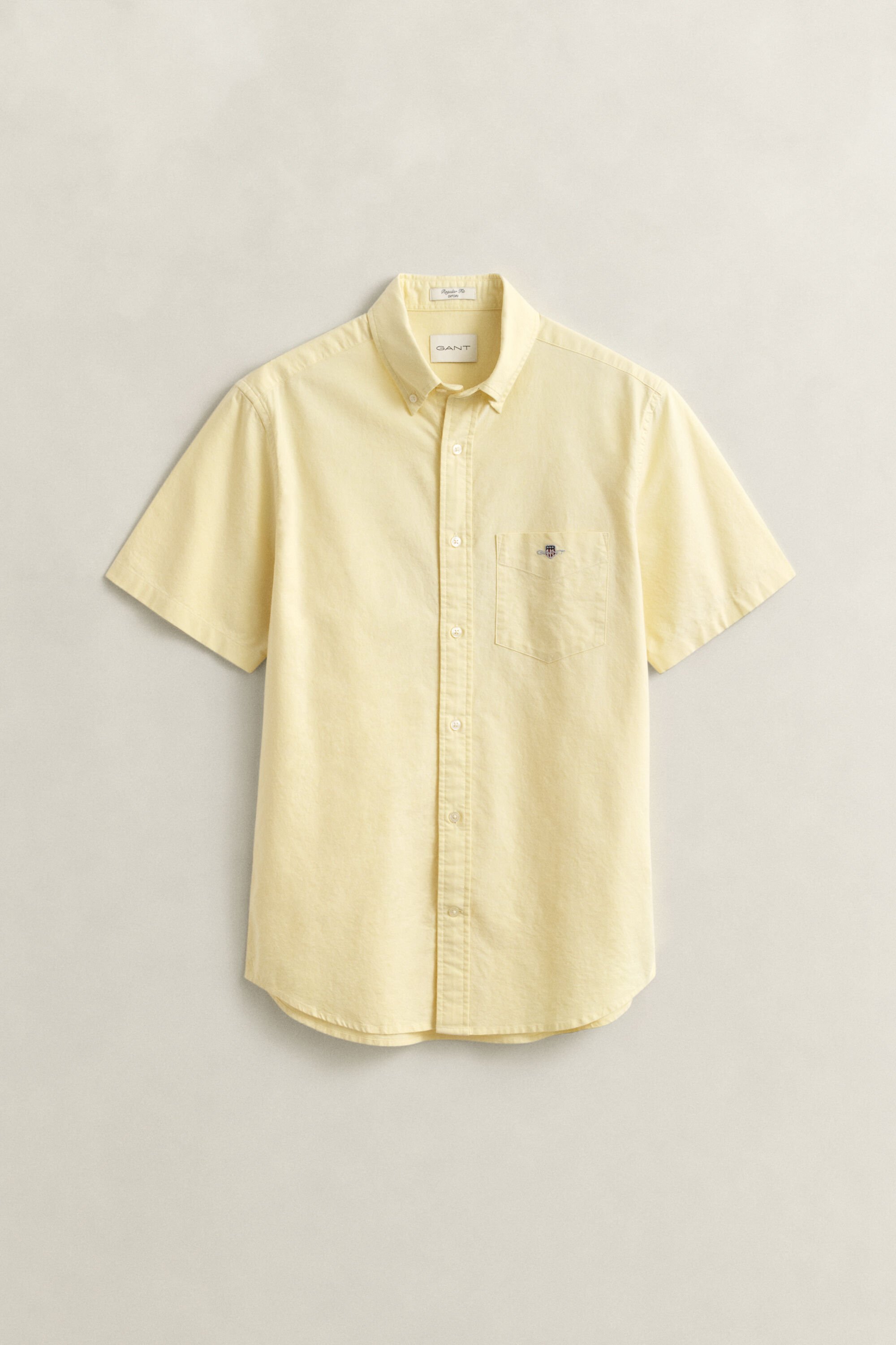 Camisa Oxford clásica de manga corta