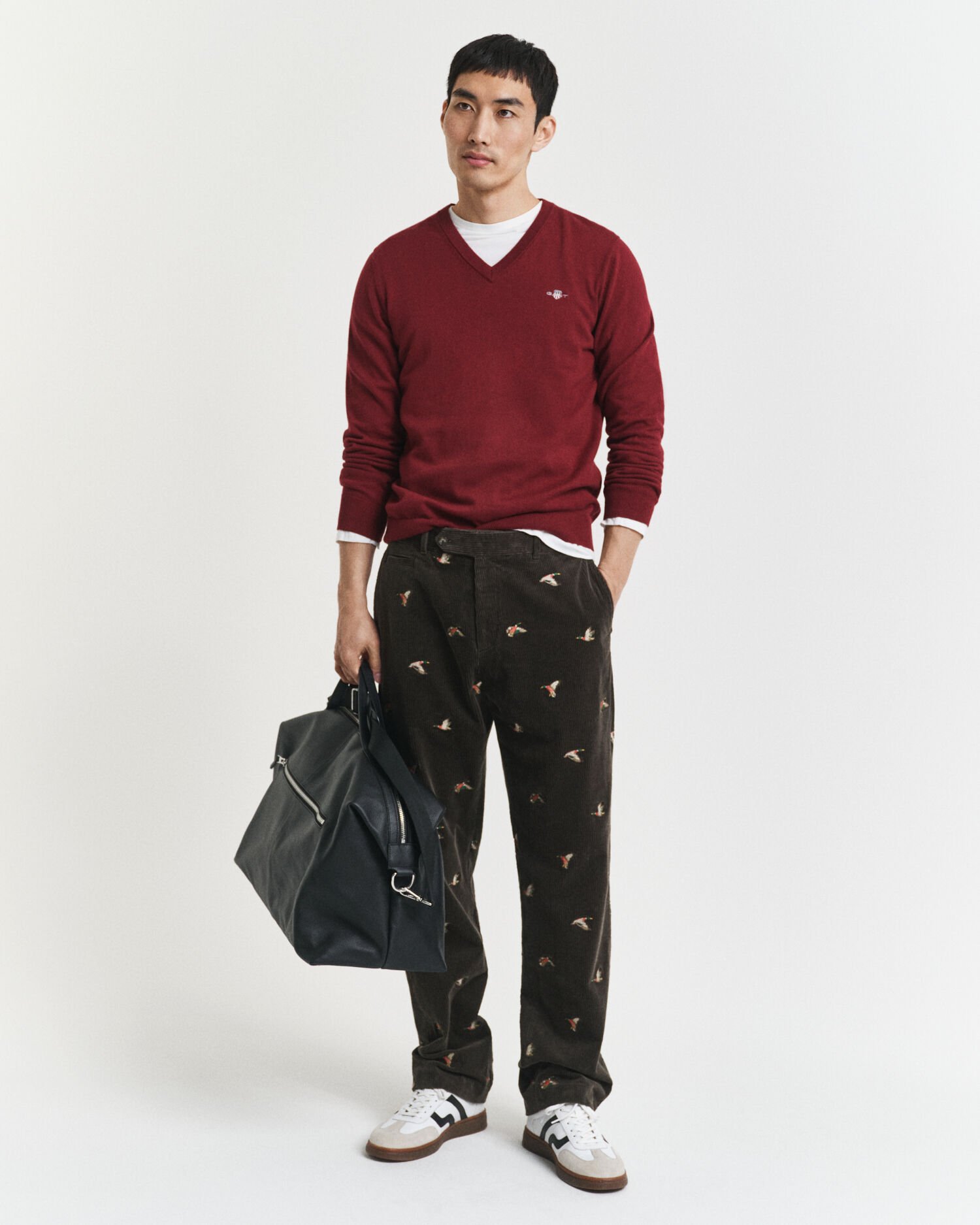 Jersey clásico de algodón con cuello de pico