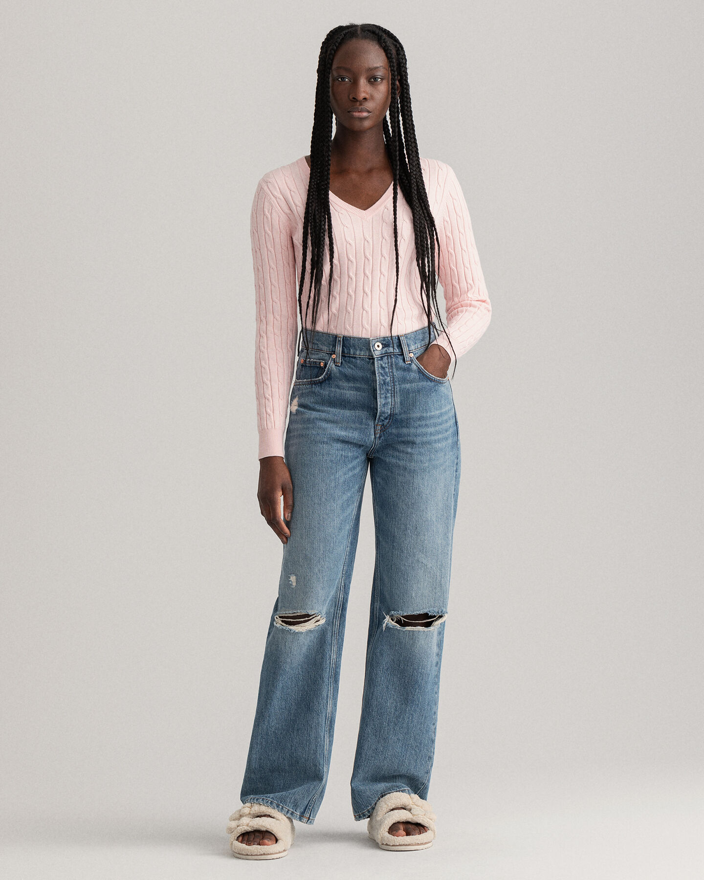 Jersey de punto de ochos con cuello de pico en algod&oacute;n el&aacute;stico