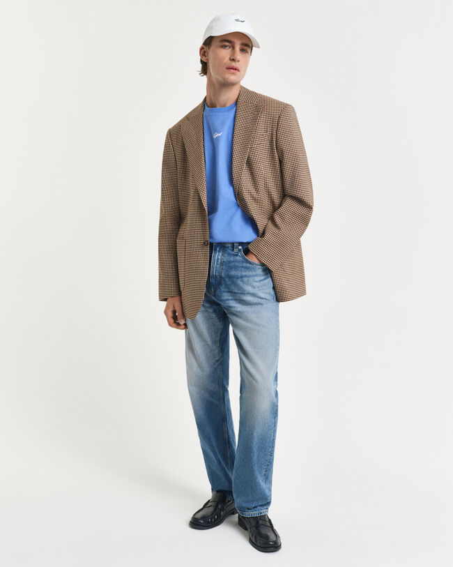 Camiseta con diseño de pequeñas dimensiones