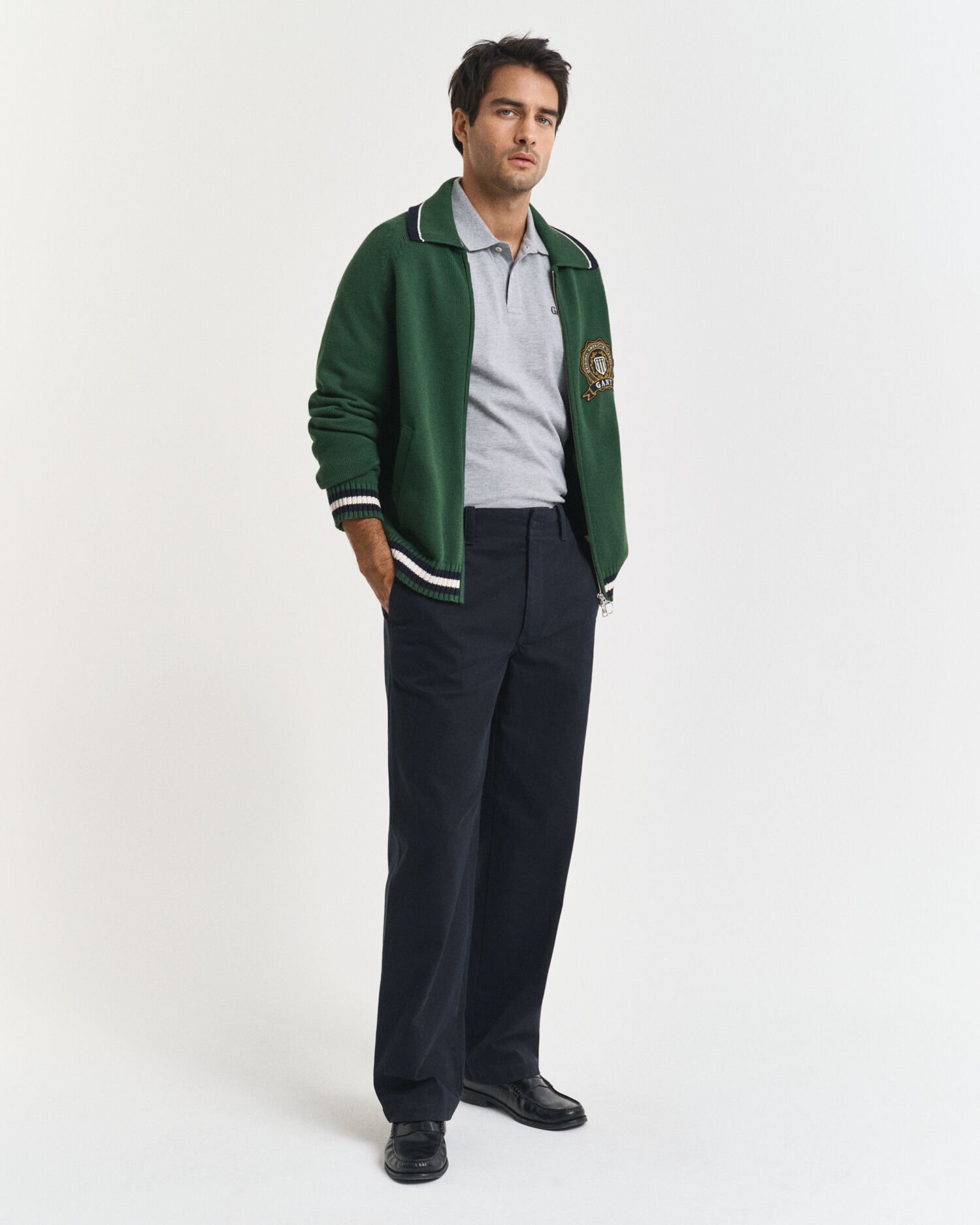 Polo con diseño de pequeñas dimensiones