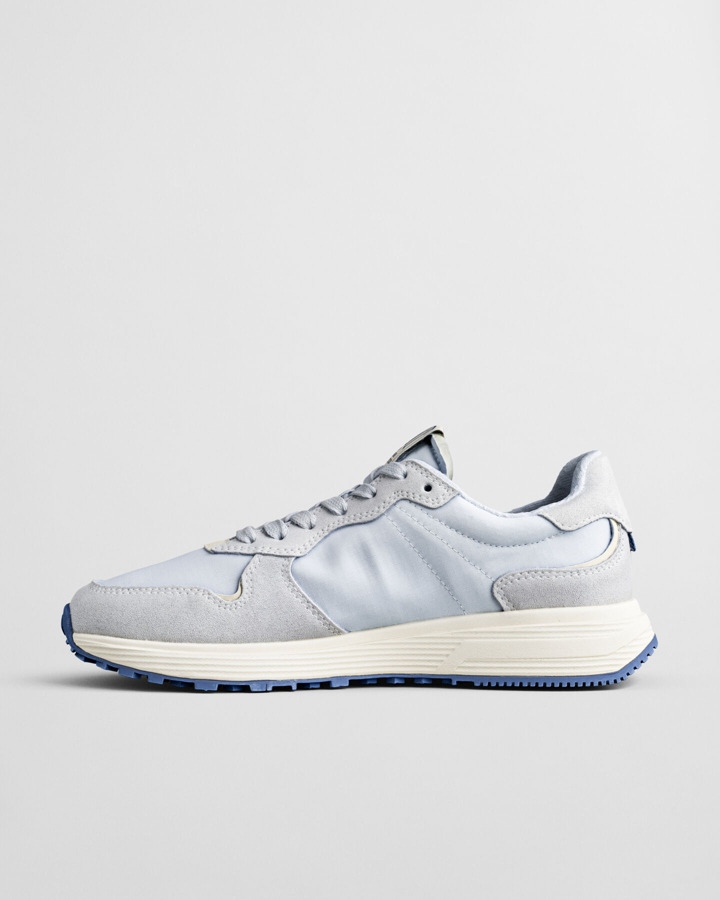 Zapatillas Beywin de ante