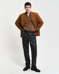 Vaqueros de piel con diseño de cinco bolsillos