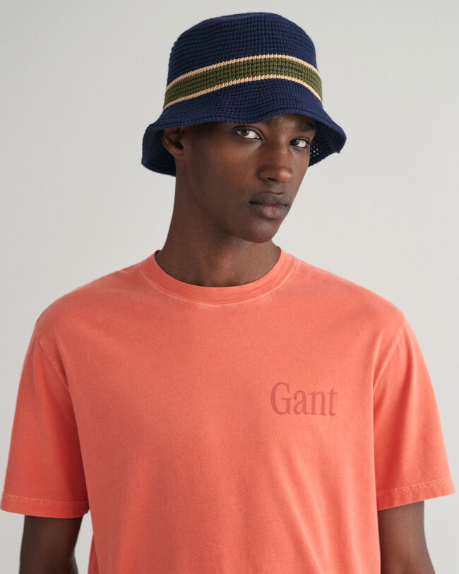 Camiseta con estampado gr&aacute;fico Sunfaded