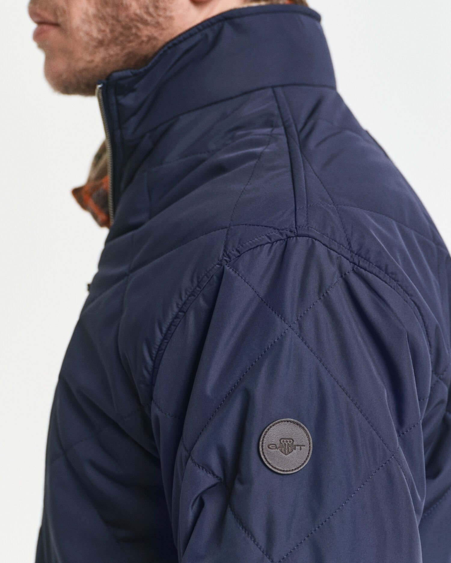 Chaqueta reversible con cuello recto