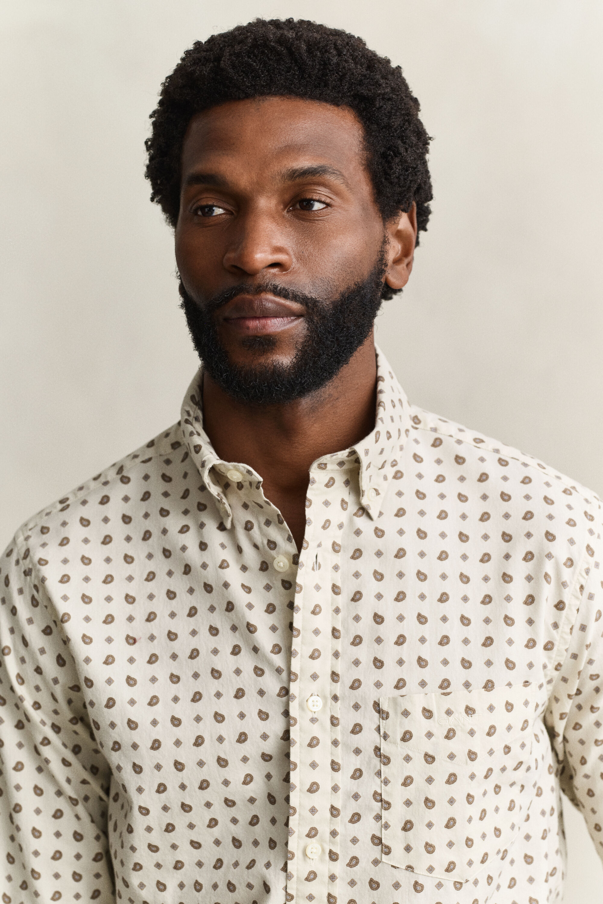 Camisa de sarga con estampado de cachemir