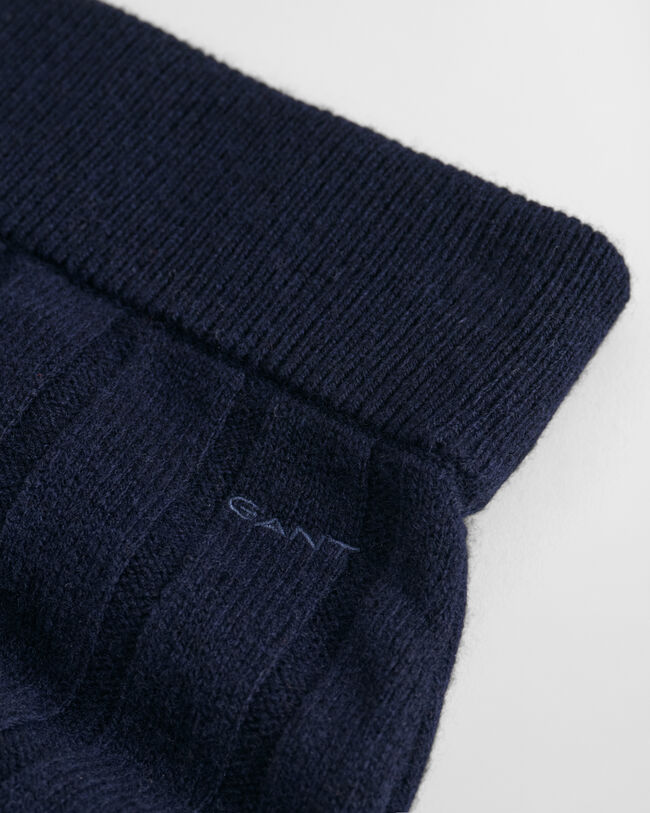 Falda de lana con canal&eacute; ancho