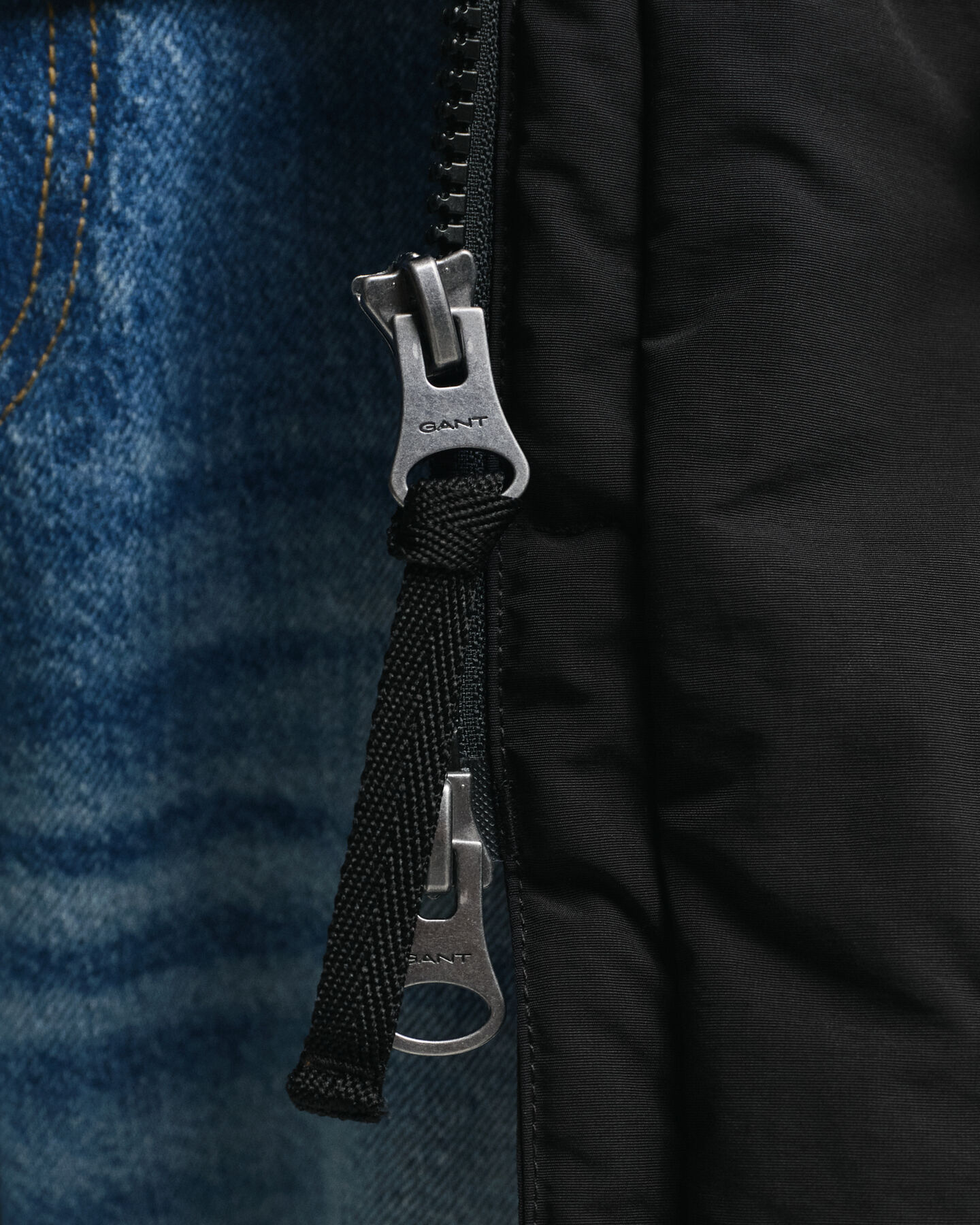 Chaqueta de plum&oacute;n gruesa de largo medio