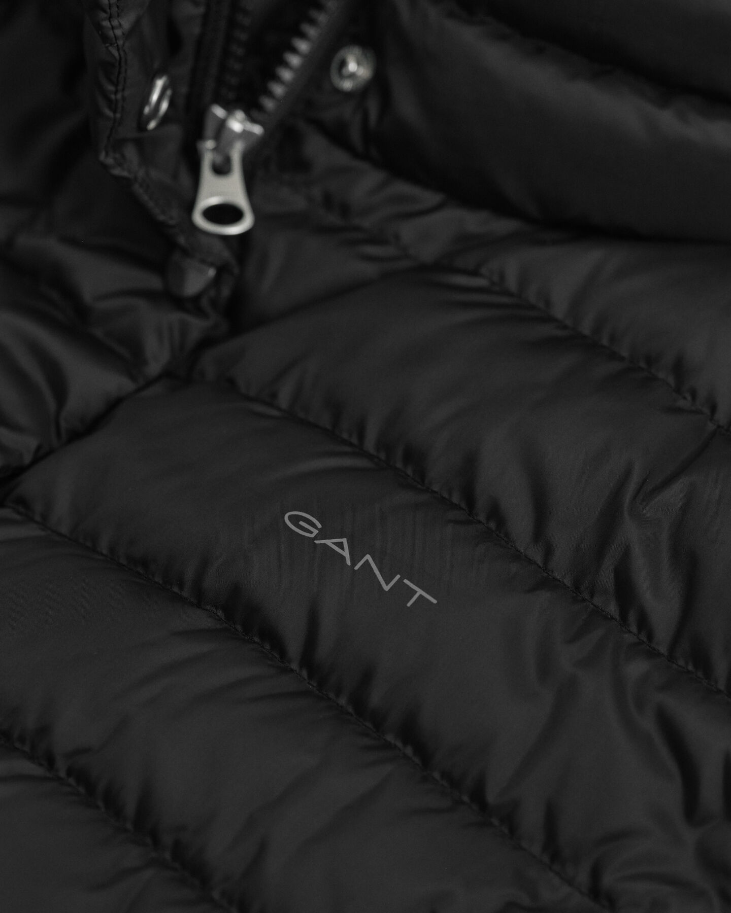 Abrigo de plumón ligero