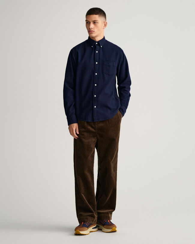 Camisa Regular Fit con dise&ntilde;o de espiga