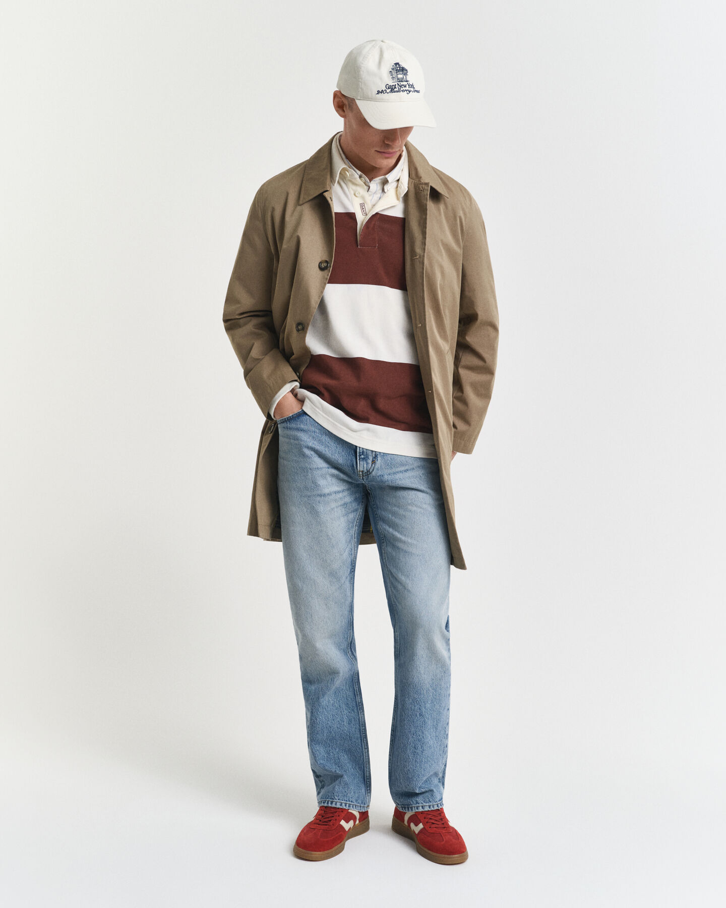 Vaqueros bootcut con lavado vintage