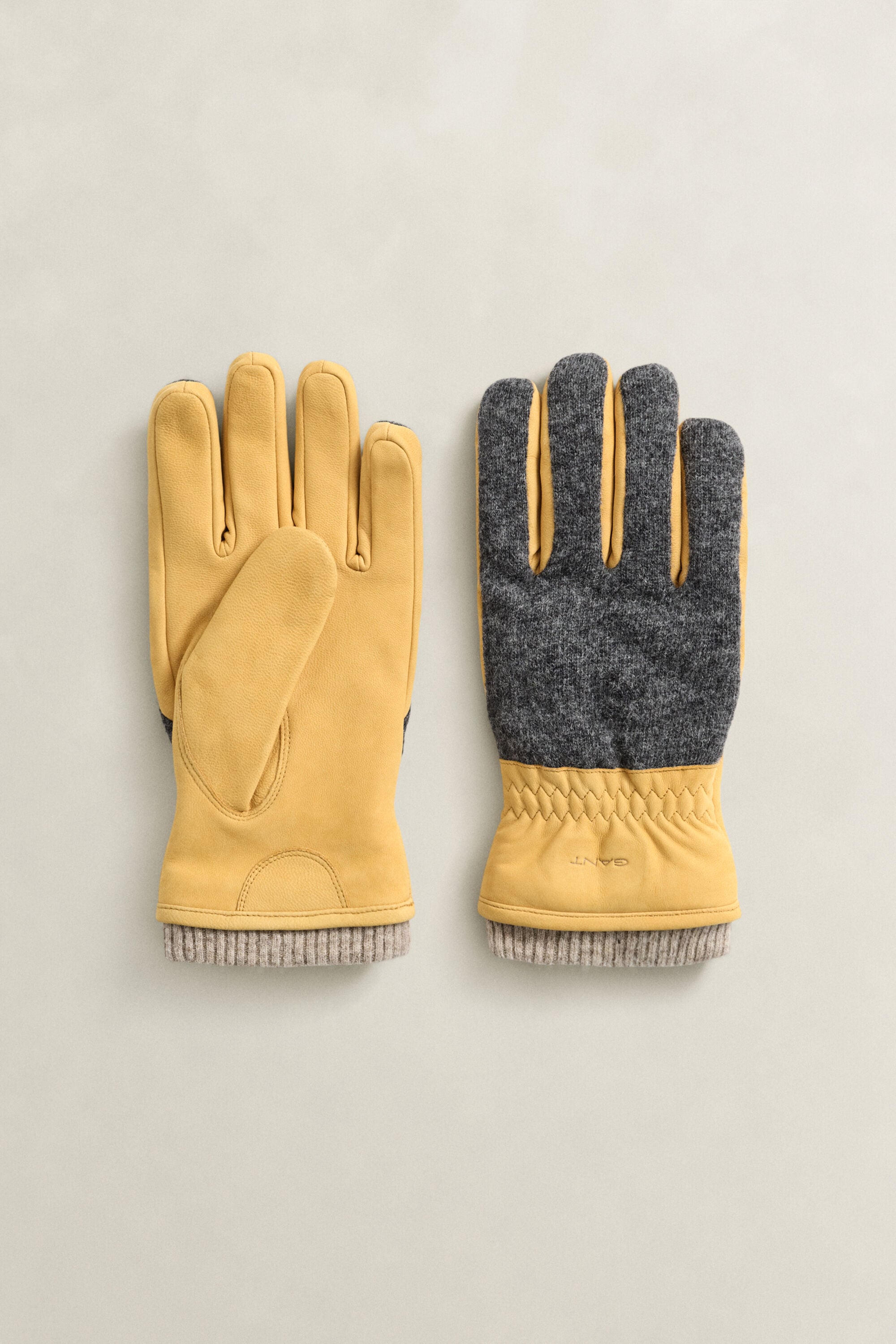 Guantes de nobuk
