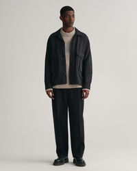 Pantalones chinos de pinzas en sarga