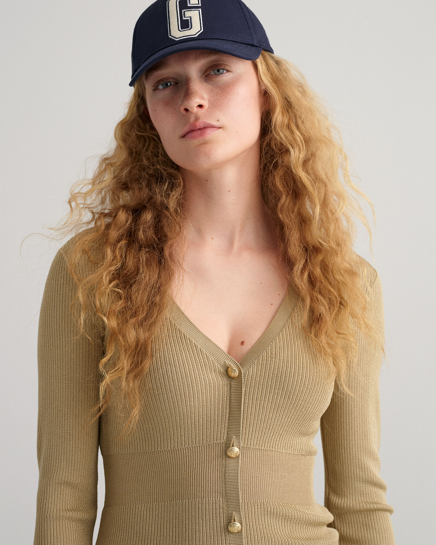 Top tipo cárdigan acanalado