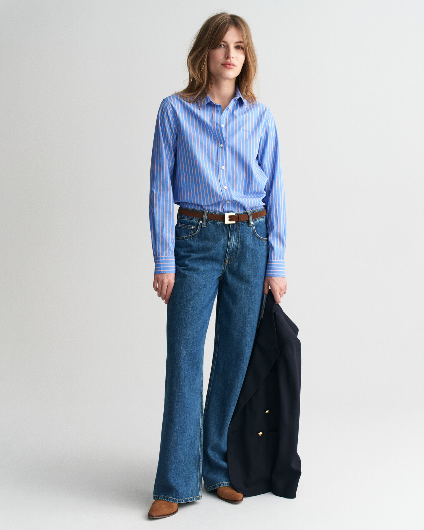 Camisa Regular Fit clásica de popelina a rayas